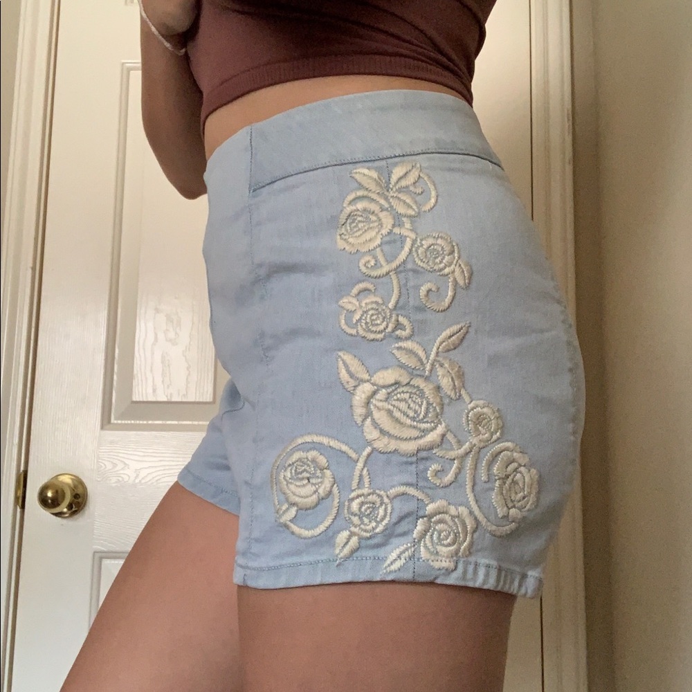 Urban Outfitters Kimchi Blue High Waisted Shorts